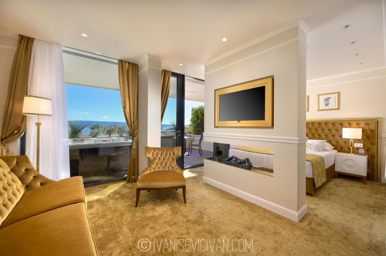 Hotel Villa Harmony Split Bagian luar foto