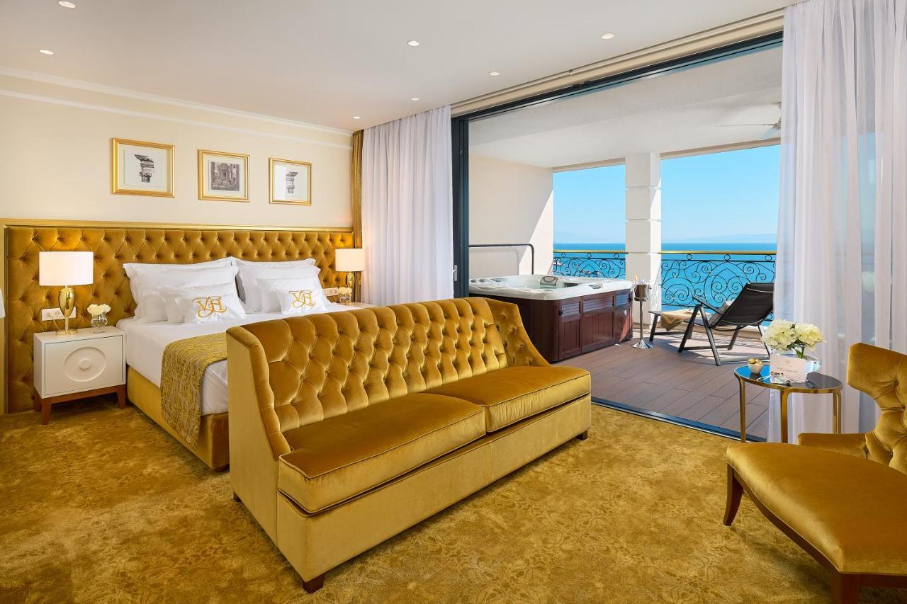 Hotel Villa Harmony Split Bagian luar foto