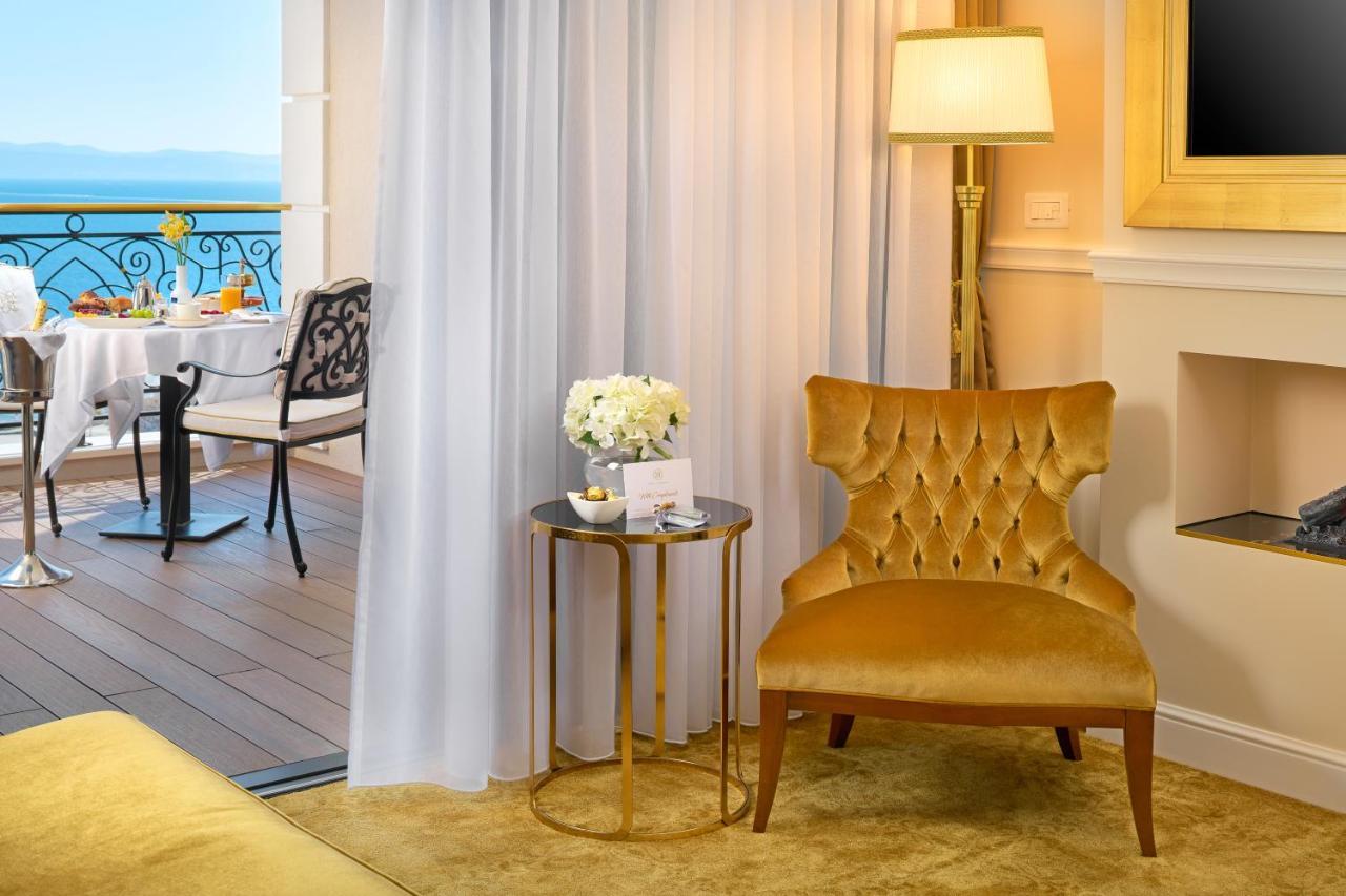 Hotel Villa Harmony Split Bagian luar foto